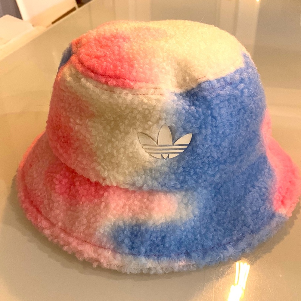 Adidas multi colour bucket hat O/S